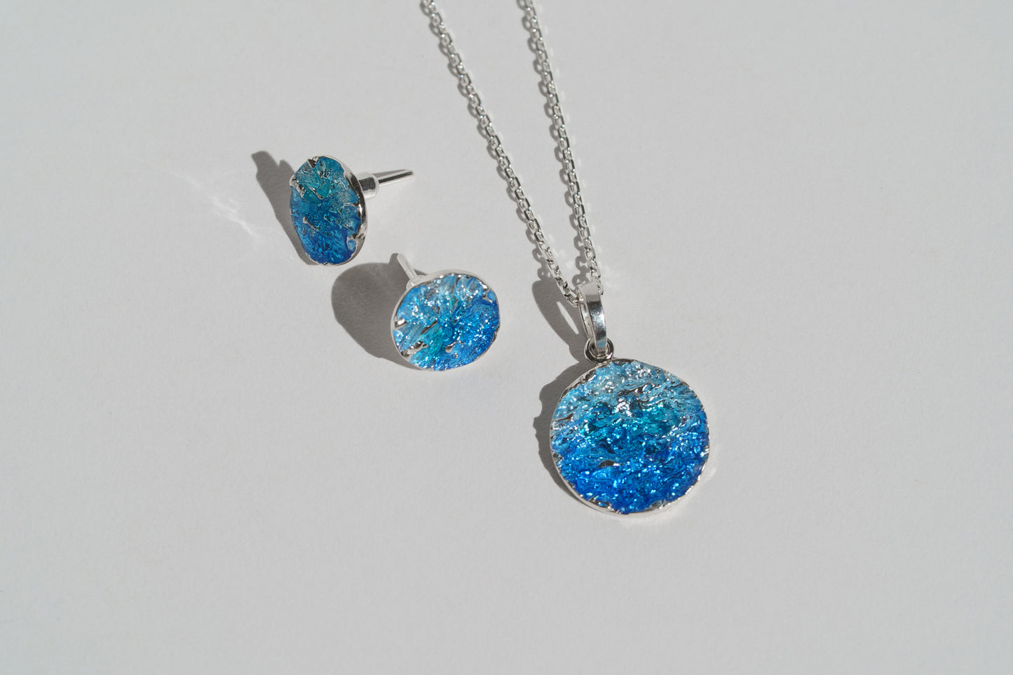 Disc earrings "Wave" (10 mm) blue