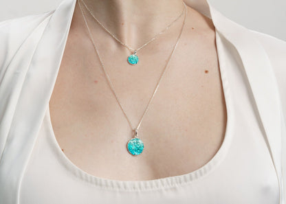 Pendant-disc "Wave" (10 mm) emerald