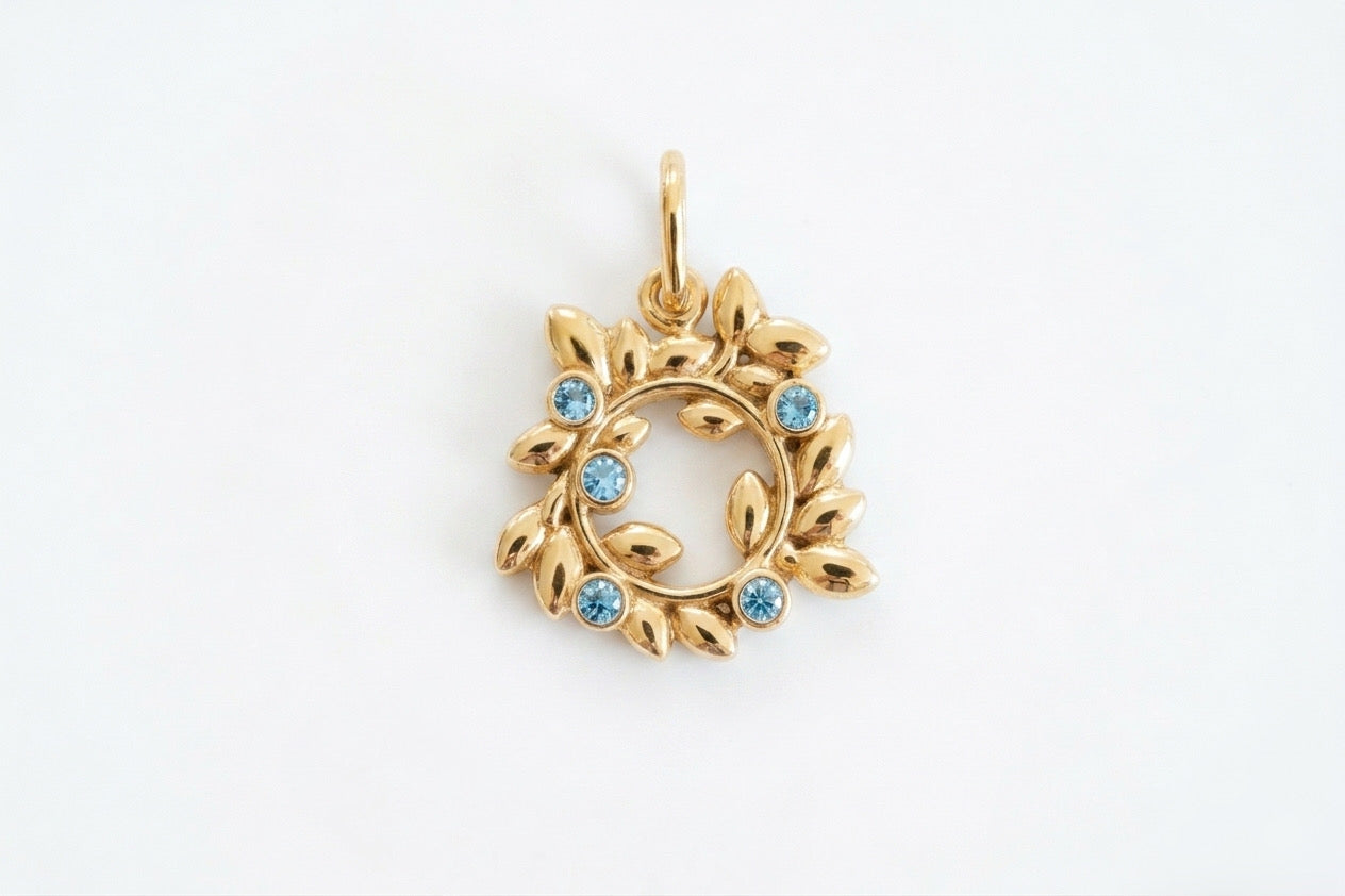 Pendant "Wreath" with gemstones