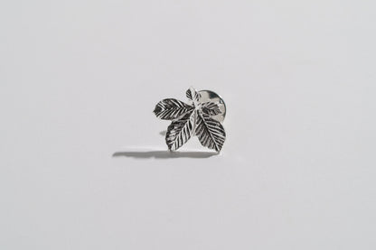 Pin “Chestnut Leaf” (15 mm) light