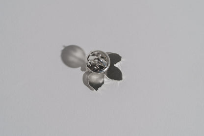 Pin “Chestnut Leaf” (15 mm) light