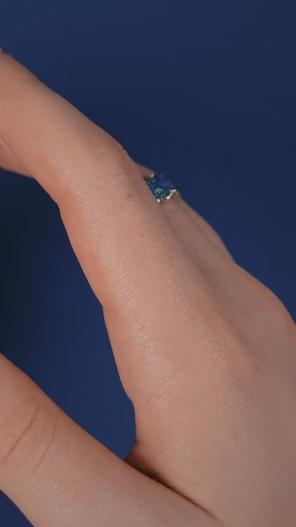 Ring "Wave" blue (6 mm)