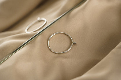 Ring "Accent" (1.75 mm gemstone)