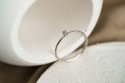 Ring "Accent" (1.75 mm gemstone)