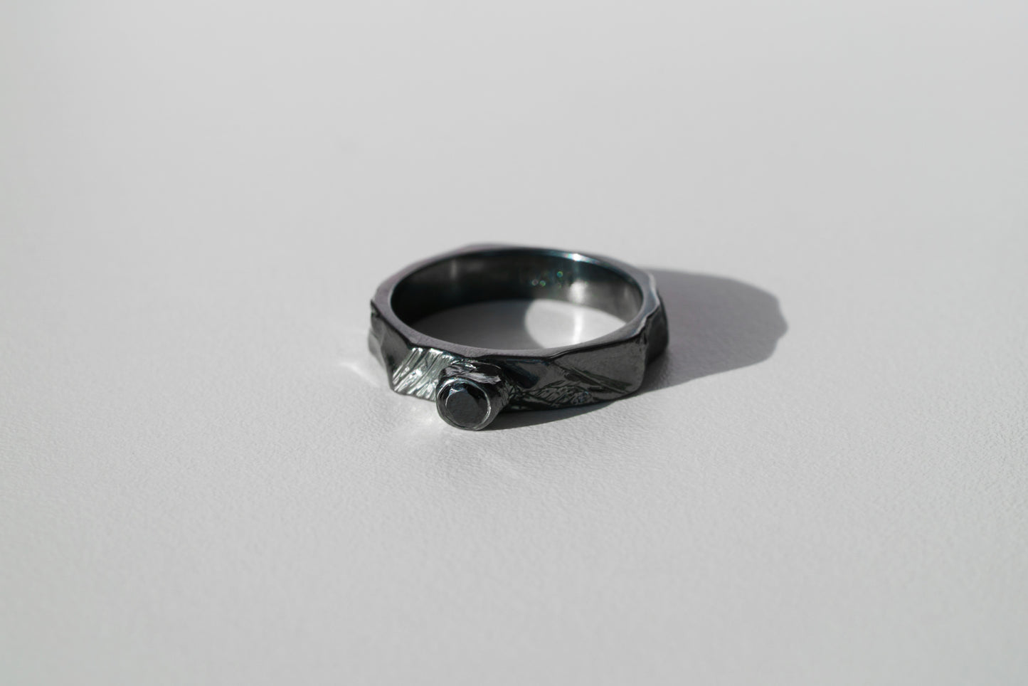 Ring “Anthracite” blackened (gemstone 3.5 mm)