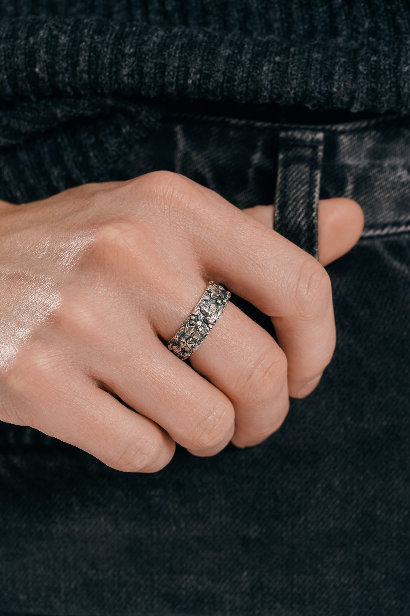 Ring "Chestnuts" blackened (6 mm)