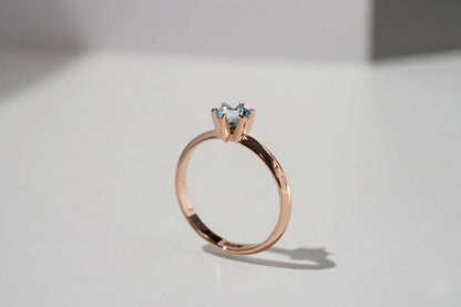 Ring "Dreams" (5 mm gemstone; model 2)