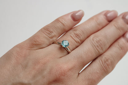 Ring "Dreams" (5 mm gemstone; model 2)