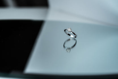 Ring "Dreams" (5 mm gemstone; model 2)