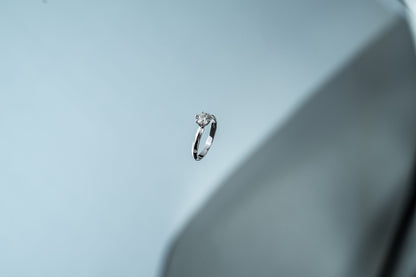 Ring "Dreams" (5 mm gemstone; model 2)