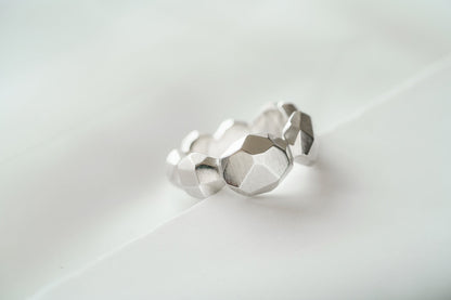 Ring "Faceted balls" massive