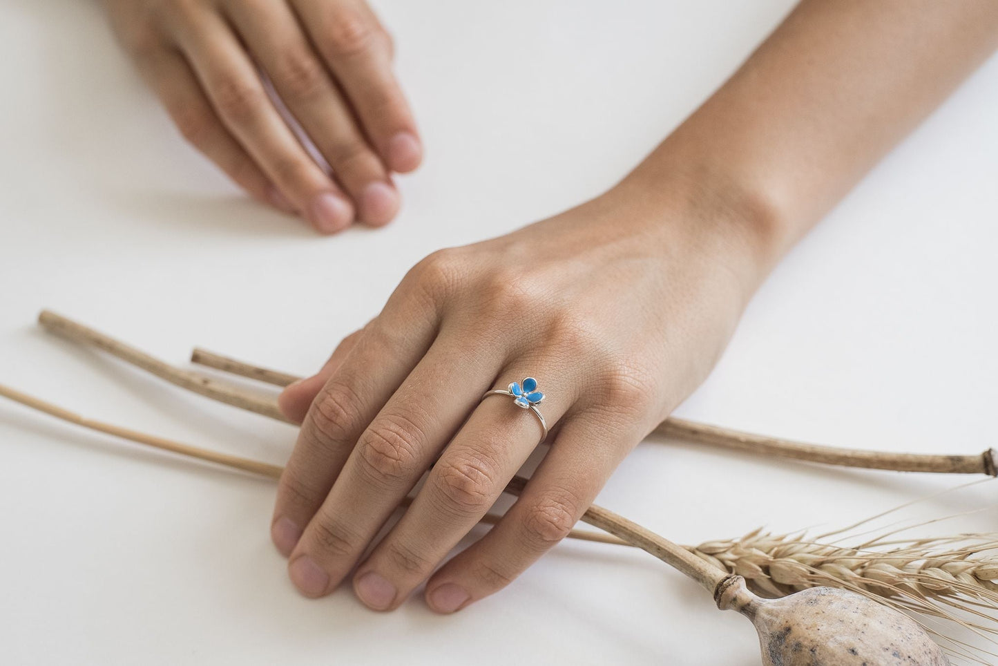 Ring "Flower" with enamel