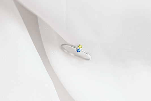 Ring "Sophisticated Country" (vertical arrangement of stones)