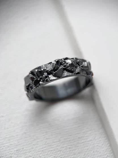 Wedding ring "Granite Rock" dark (6 mm)