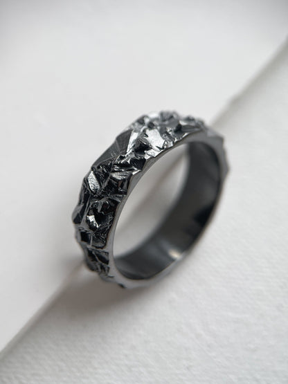 Wedding ring "Granite Rock" dark (6 mm)