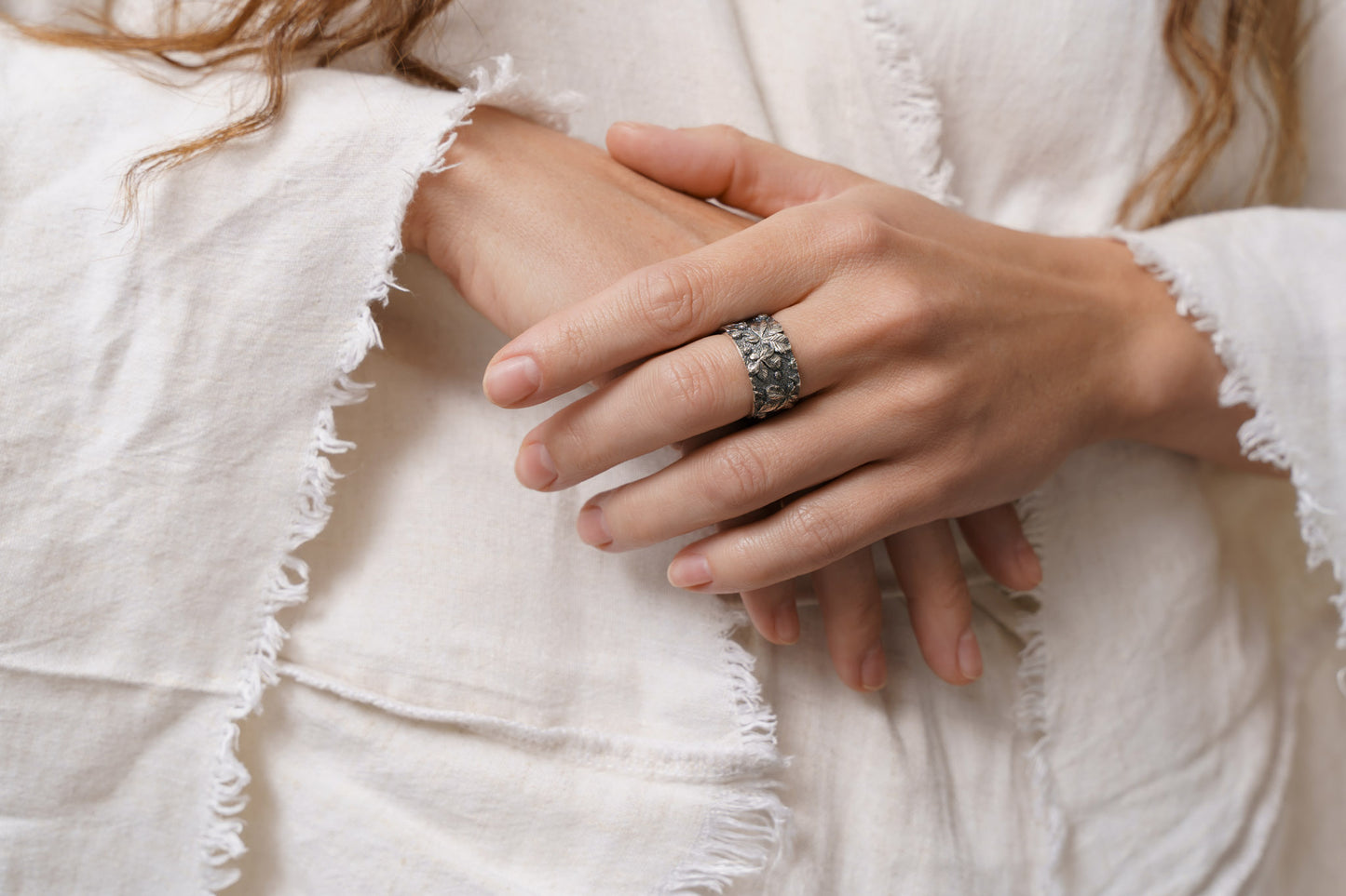 Ring "Chestnuts" blackened (10 mm)
