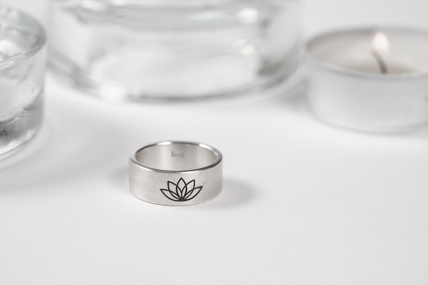 Ring "Lotus" (8 mm)