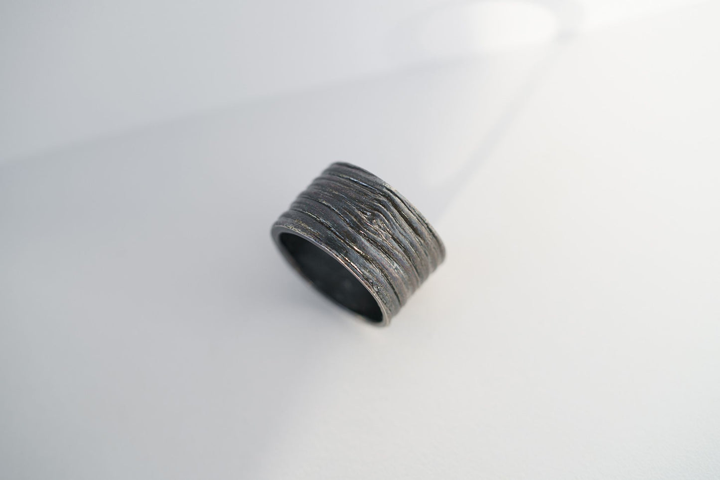 Ring "Maple bark" blackened (13 mm)