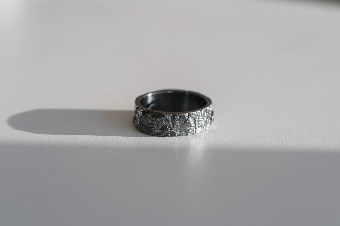 Ring "Oak bark" blackened (6 mm)