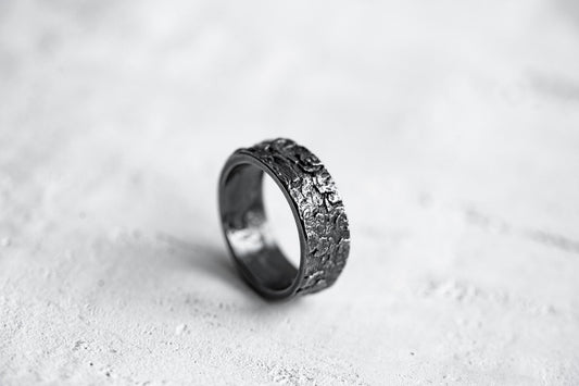 Ring "Oak bark" blackened (7 mm)