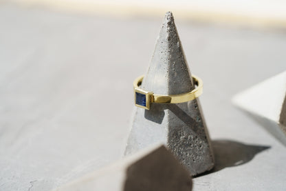 Ring "Principle" (gemstone 4*4 mm)