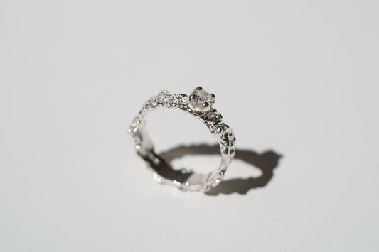 Ring “Reefs” (gemstone 4 mm)