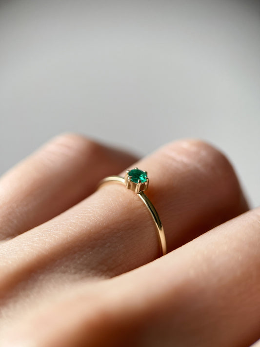 Ring "DEW" (stone 3 mm)