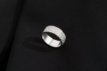 Ring "Sand" light (8 mm)