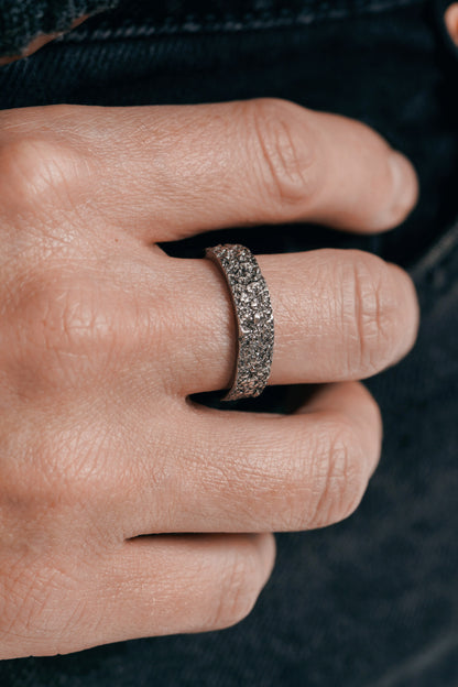 Ring "Sand" light (5 mm) blackened