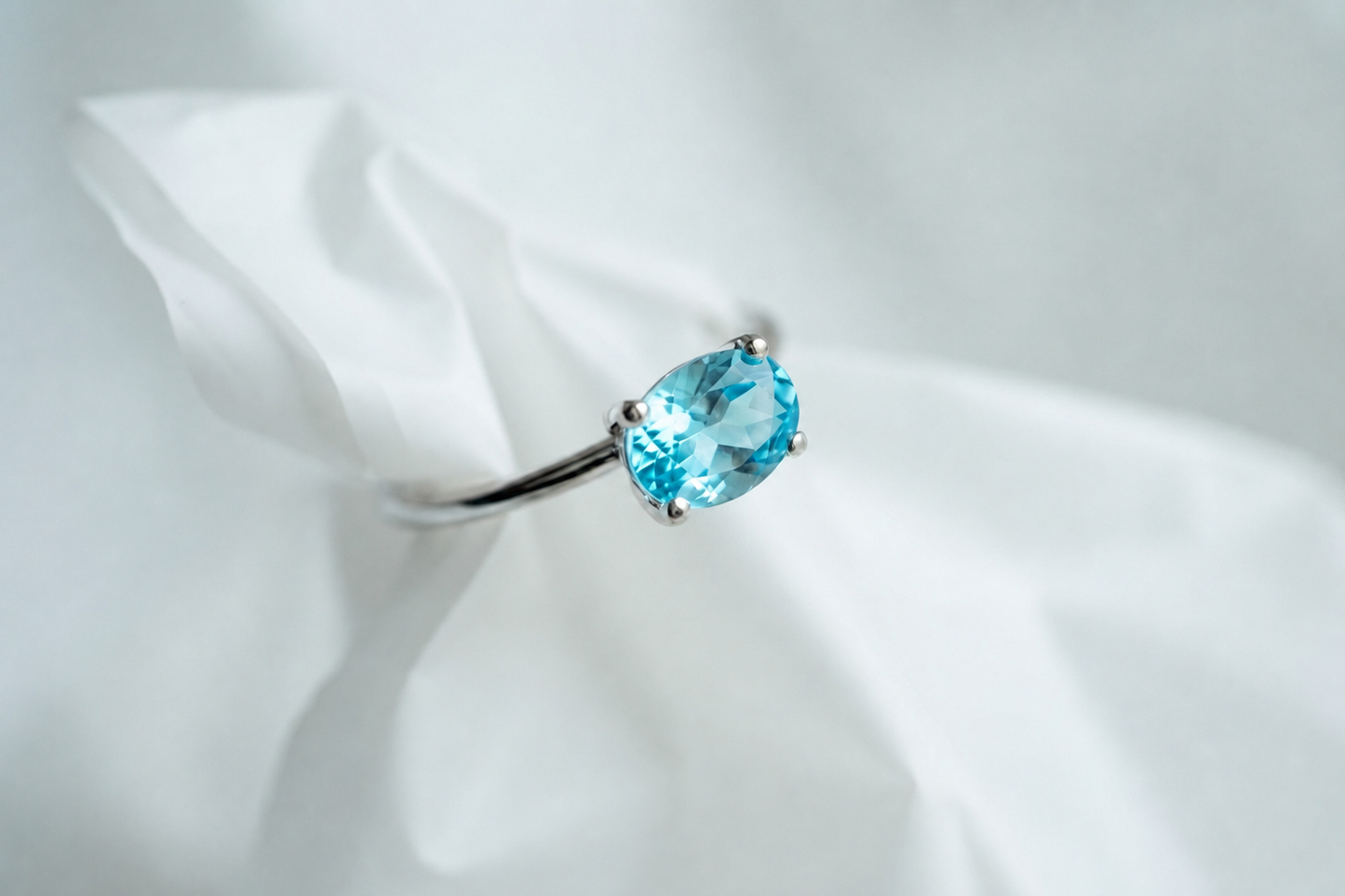 Ring "Shine" (gemstone 6*8 mm)