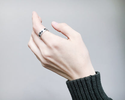 Ring "Swallows" with black enamel (5 mm)