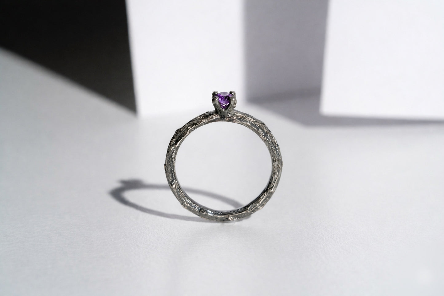 Ring "Dark vine" (gemstone Amethyst 3,5 mm)