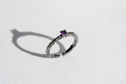 Ring "Dark vine" (gemstone Amethyst 3,5 mm)