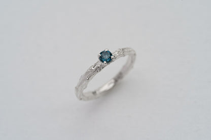 Ring "Light vine" (with topaz London blue 3,5 mm)