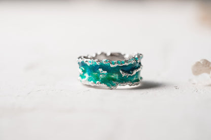 Ring "WAVE" emerald (10 mm)