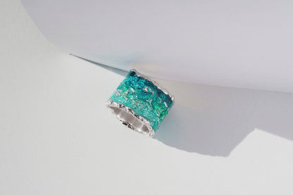 Ring "Wave" emerald (15 mm)