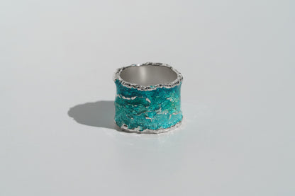Ring "Wave" emerald (15 mm)