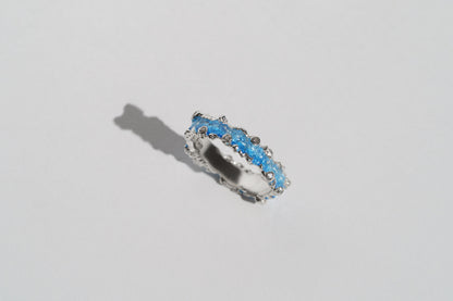 Ring "Wave" (4 mm) blue with cubic zirconia