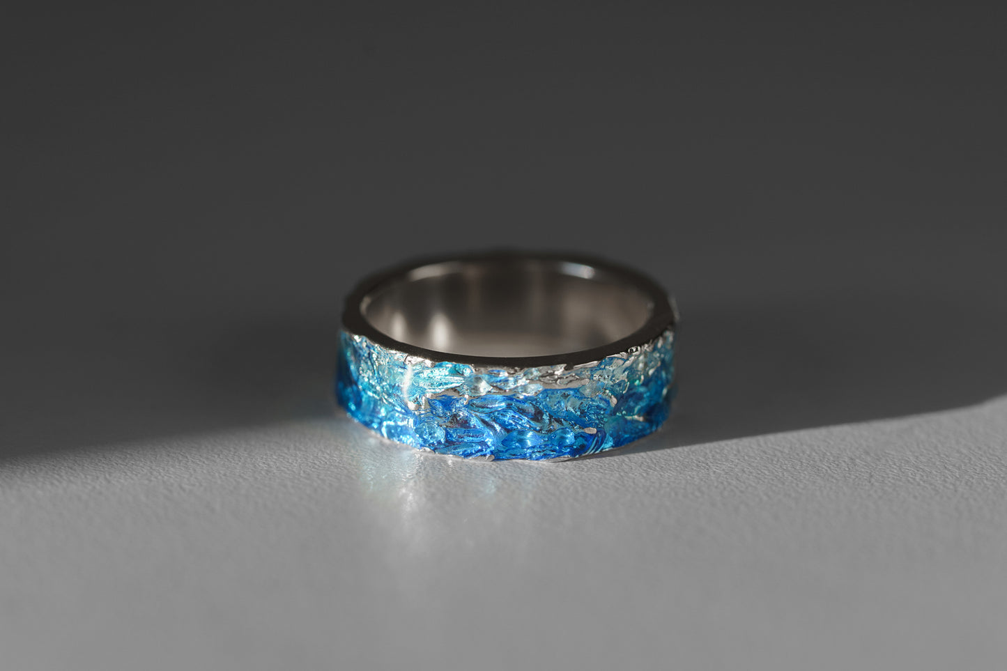 Ring "WAVE" navy-blue (6 mm) with smooth edges