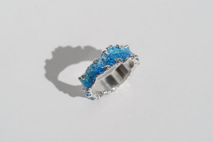 Ring "Wave" (6 mm) blue with cubic zirconia