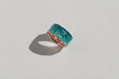 Ring "WAVE" emerald (10 mm) with smooth edges