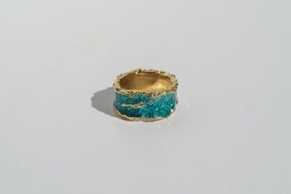 Ring "Wave" emerald (10 mm)