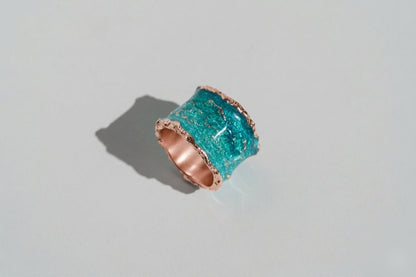 Ring "Wave" emerald (15 mm)