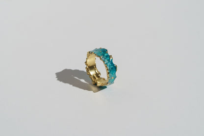 Ring "Wave" emerald (6 mm)
