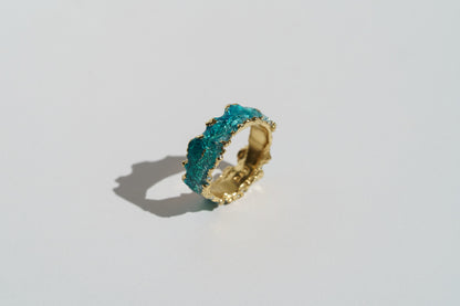 Ring "Wave" emerald (6 mm)