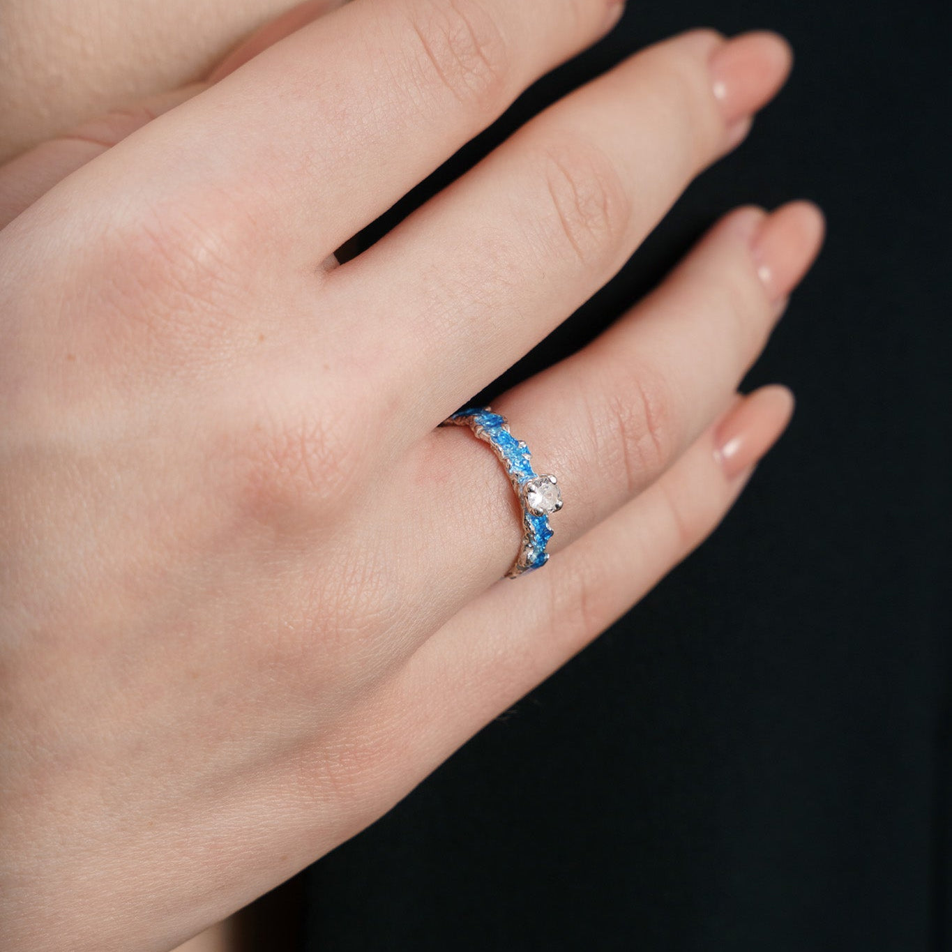Ring "Wave" (4 mm gemstone) blue