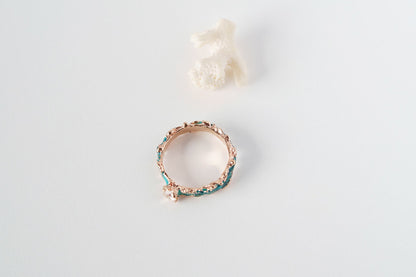 Ring "Wave" (4 mm gemstone) emerald
