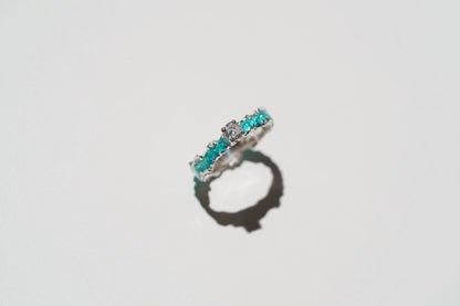 Ring "Wave" (4 mm gemstone) emerald