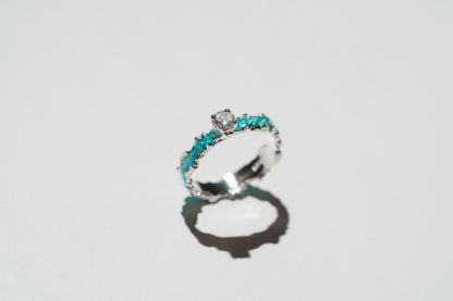 Ring "Wave" (4 mm gemstone) emerald