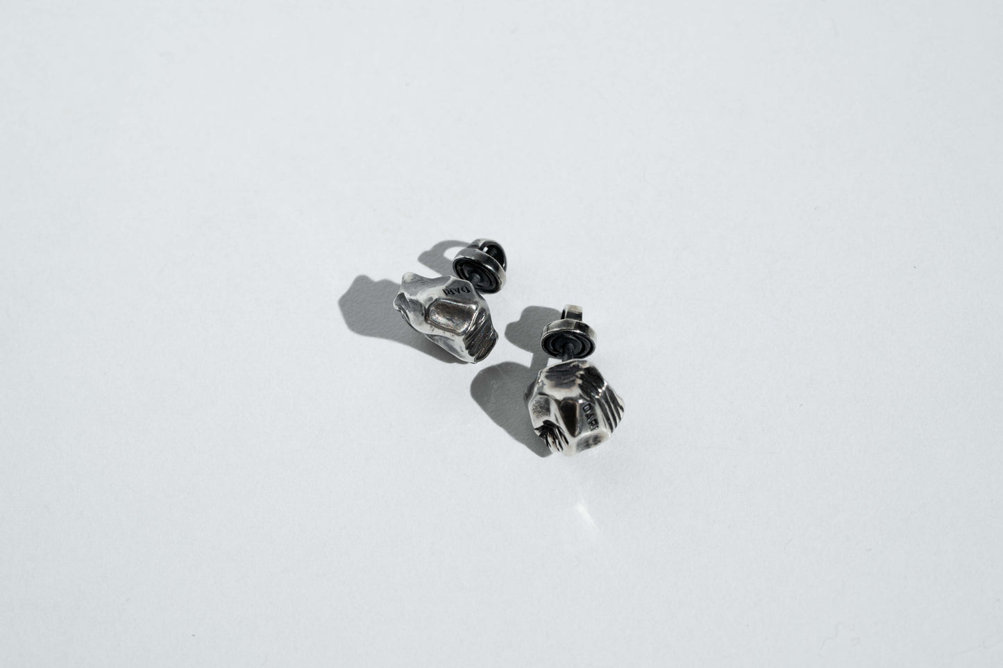 Earrings "Stone" blackened (10 mm)